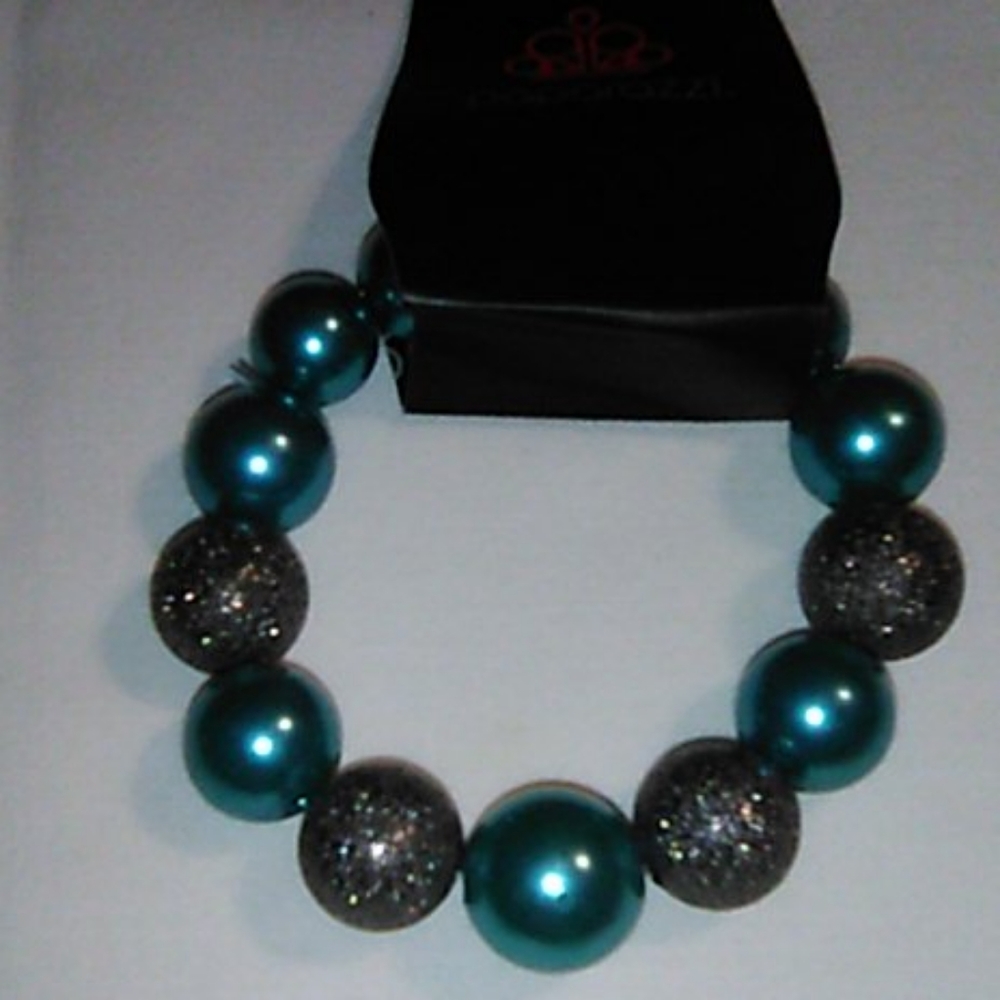 Bracelet - Picture 2 of 4